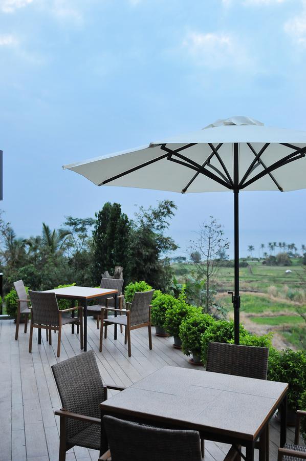 畫日風尚會館sinasera Resort Changbin Exteriör bild